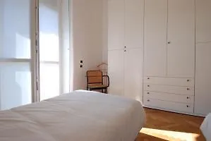 Conca Del Naviglio 2915 Milan Hld 37309 Hotel