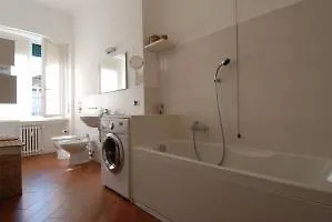 Conca Del Naviglio 2915 Milan Hld 37309 Hotel